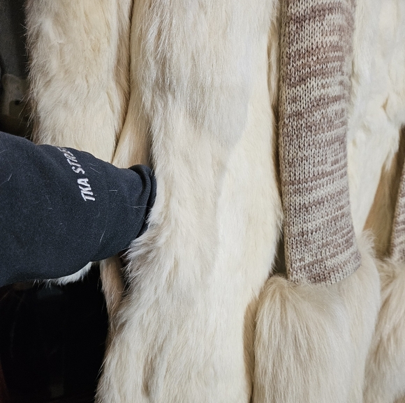 Vintage Jacques Saint Laurent Tan Soft Rabbit Fur Jacket with Fox Tails Scarf - Picture 5 of 12